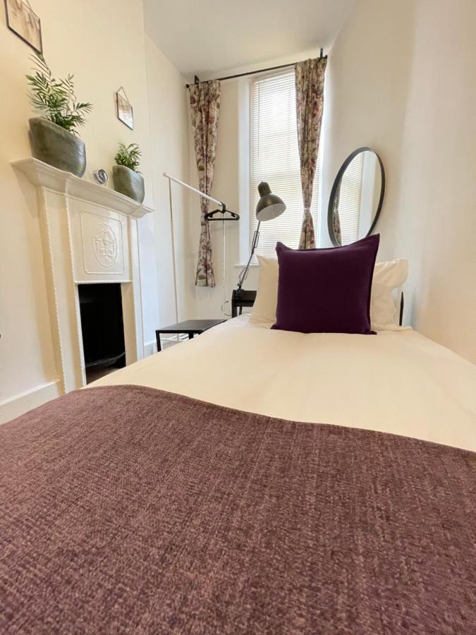 Central Located Two Bedroom Suite Bristol Extérieur photo