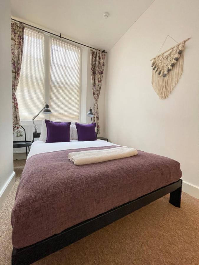 Central Located Two Bedroom Suite Bristol Extérieur photo